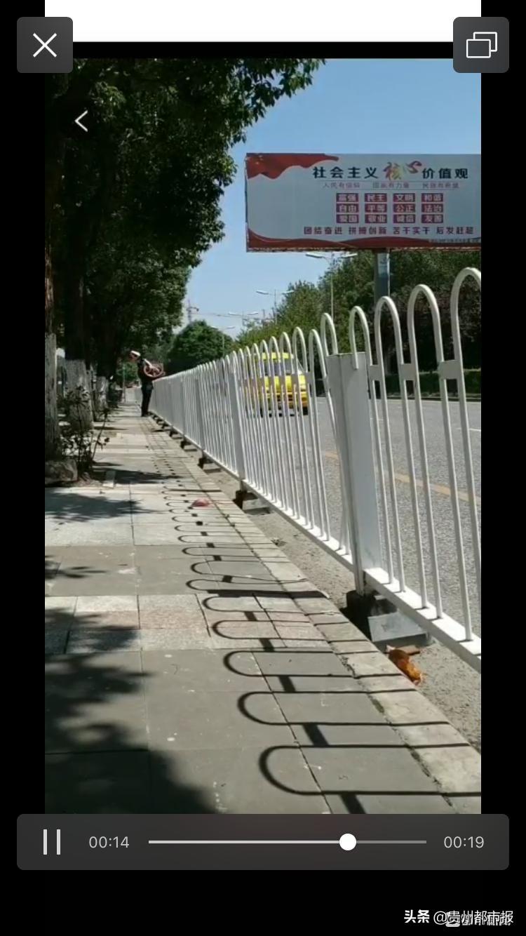 超级保安在都市，守护与成长的热血篇章