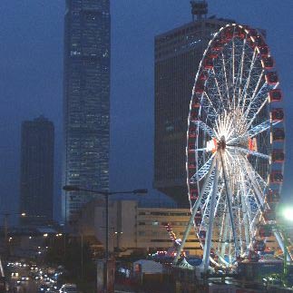 探索香港蓝月亮马会，资料大全与精彩赛事指南