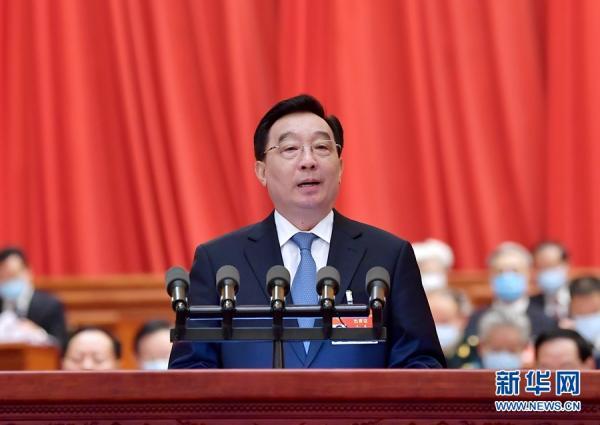 2035年，香港的未来之开与文化传承新篇章——共绘璀璨夜空下的不朽画卷使