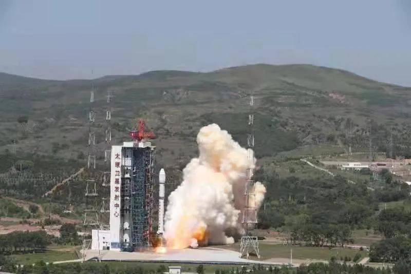 我国成功发射吉林一号卫星——开启高分辨率对地观测新篇章