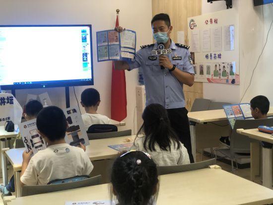 福彩3D小蓝精灵AB，梦想与幸运的奇妙邃合
