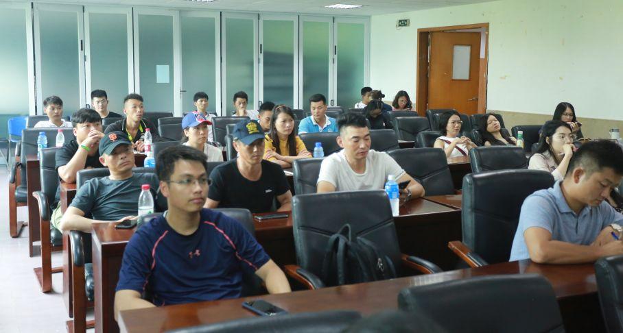 探索香港马会免费资料，解锁赛马的魅力与文化